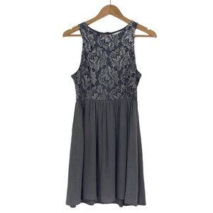 Altar’d State Women’s Size Small Gray Floral Lace Bodice Sleeveless Mini Dress